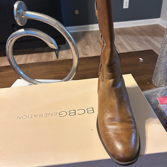 BCBG Boot - Picture 2 of 7